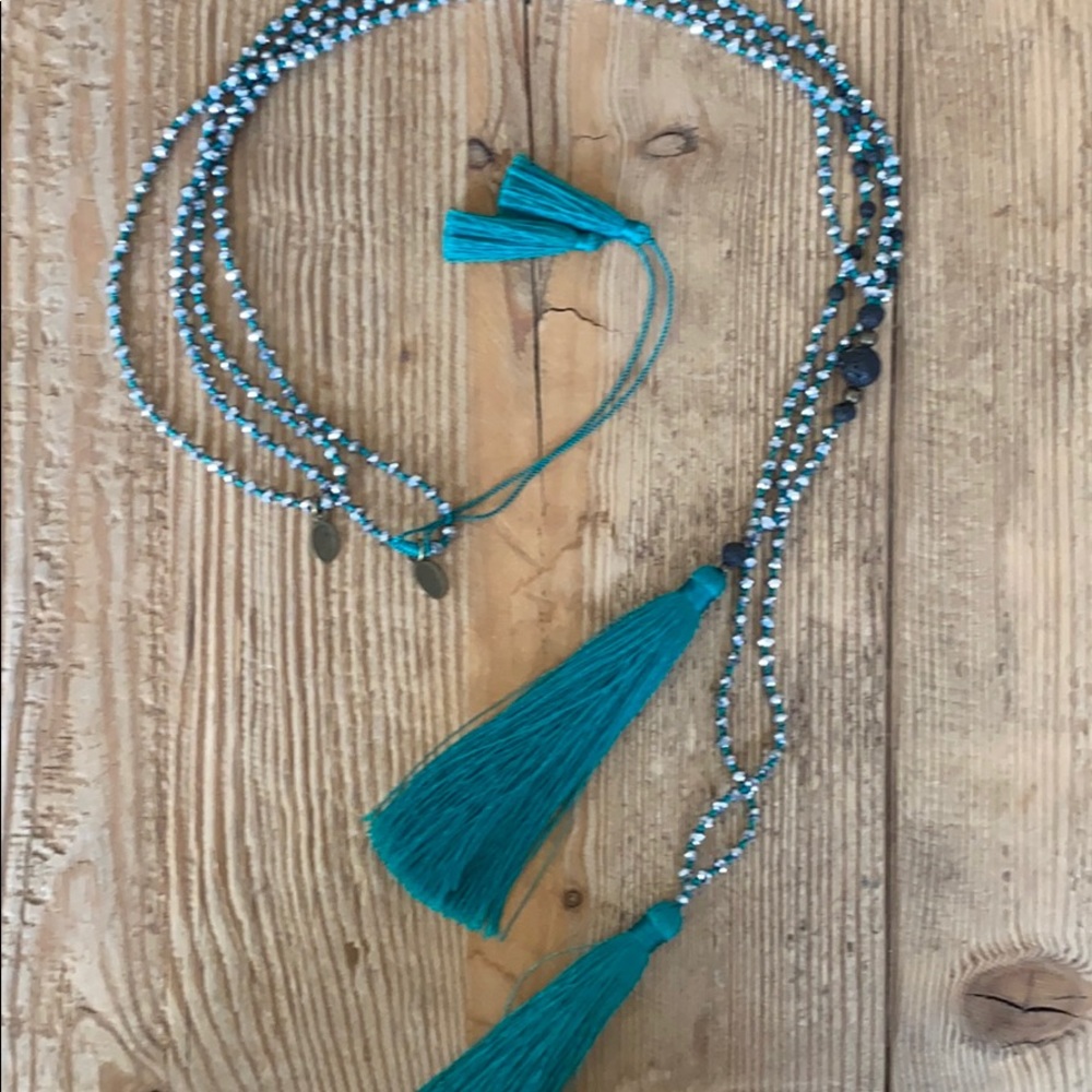 Zacasha Tassel necklace set